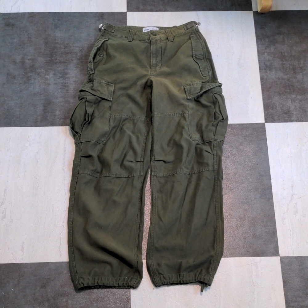 Aritza TNA Green Cargo Army Pants